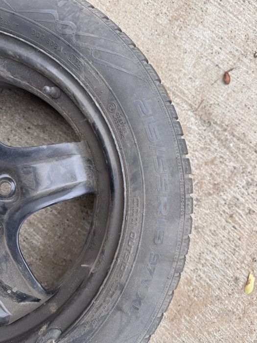 Opony zimowe z felgami Nokian 215/55/R16 , 5x115