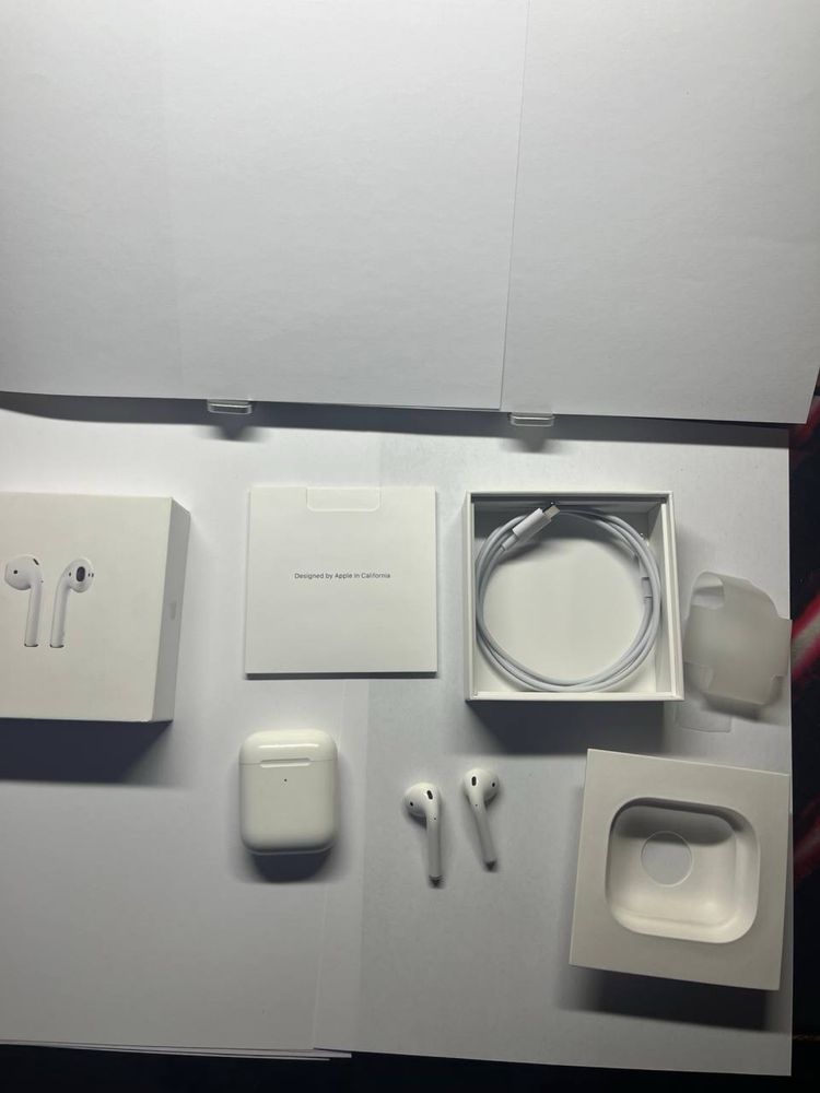 Оригінал, під ремонт airpods 2