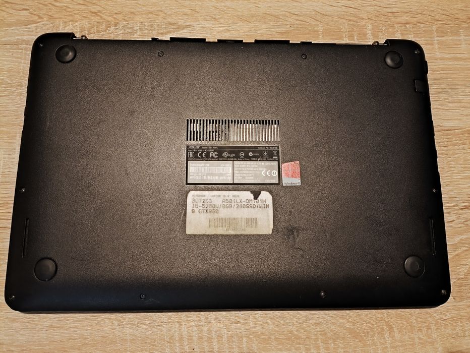 Laptop gamingowy ASUS A501lx proc. I5 GeForce GTX 950M 4 GB dysk SSD