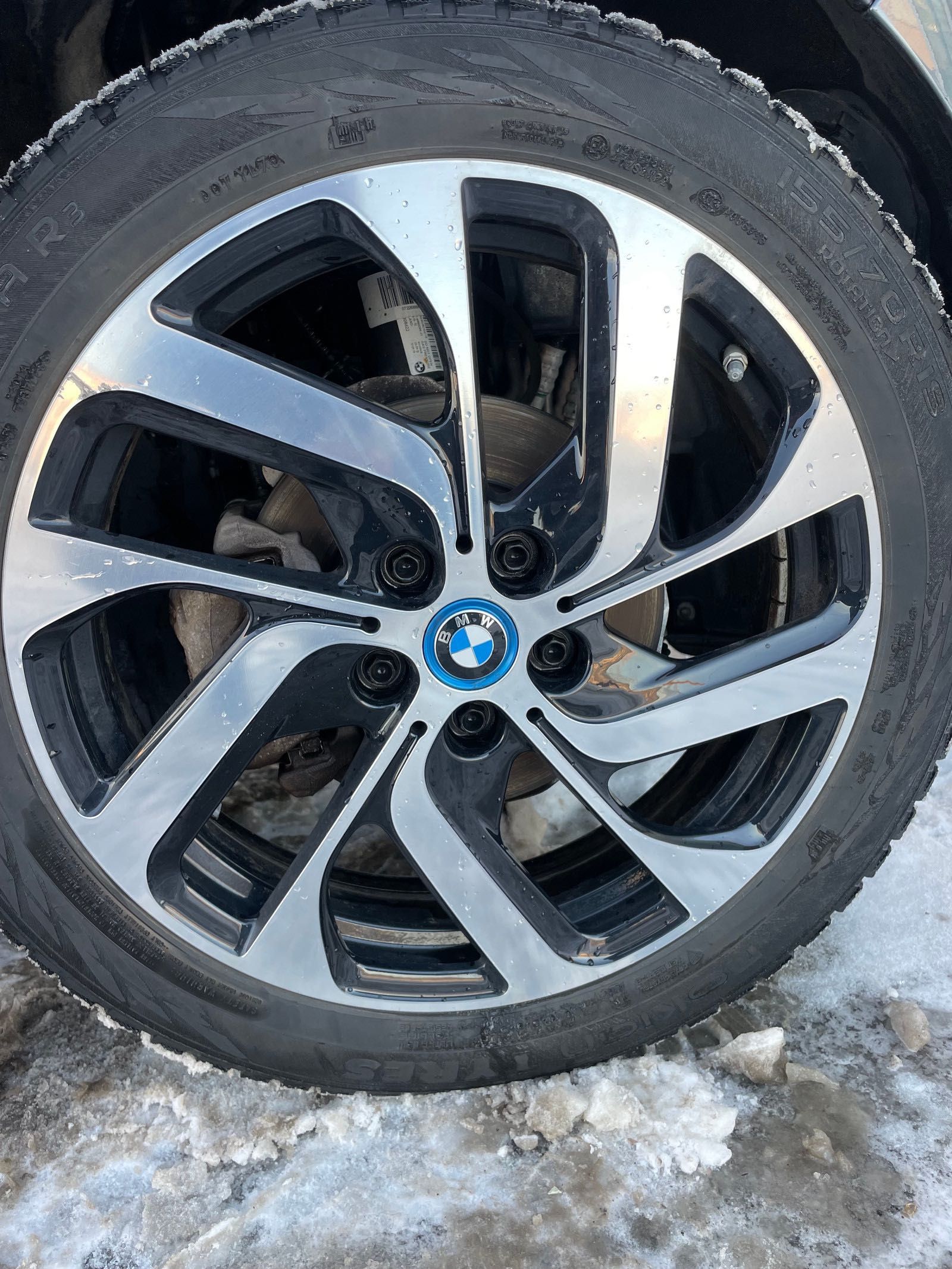 BMW i3 Fully Charged Edition SKIN LED CAMERA