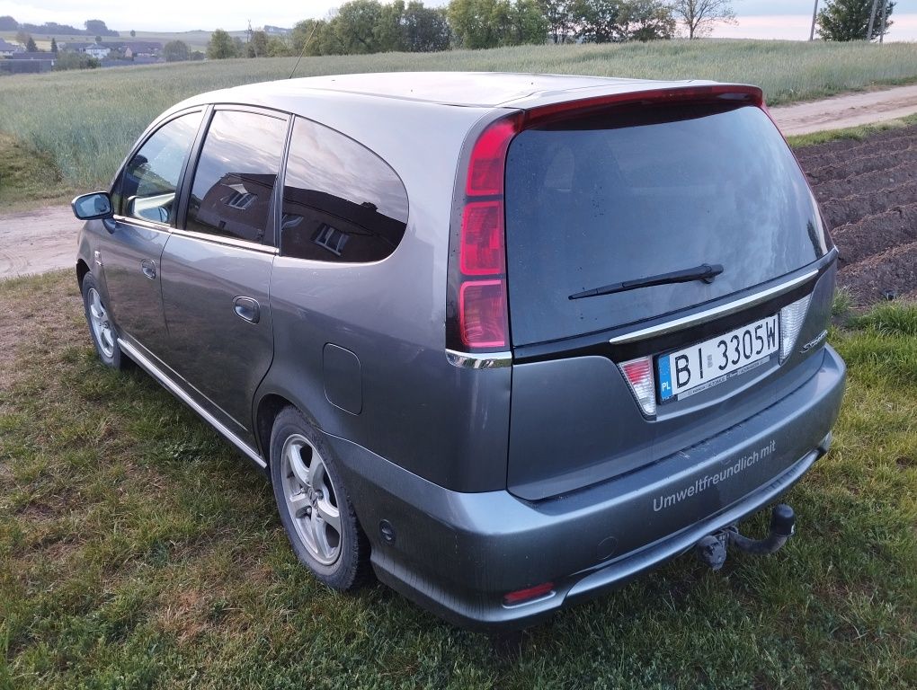 Honda Stream 2.0+gaz  6 osób