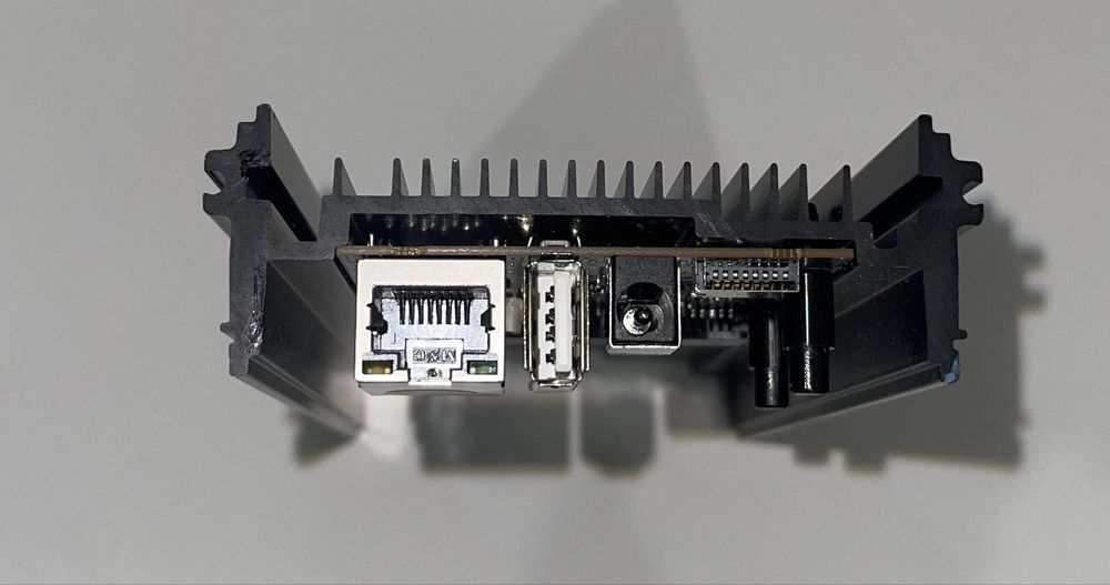 Інтерфейсна плата ODROID-XU4S у алюмінієвому корпусі — Made in Korea