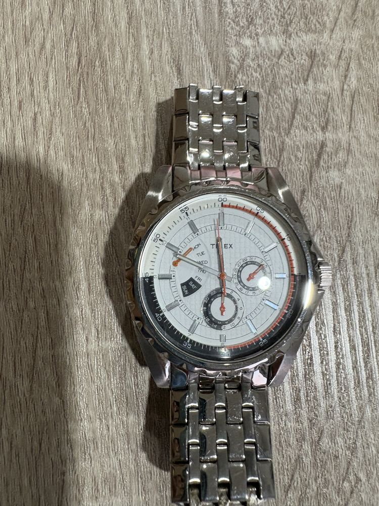 Relogio timex em bom estado