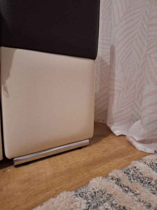 Sofa, kanapa eko skóra,funkcja spania.