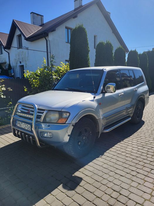 Mitsubishi pajero повнопривідний