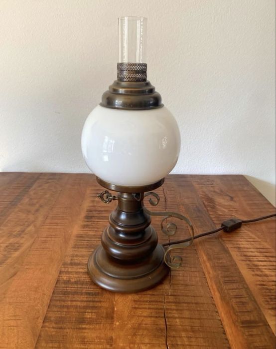 Lampka ozdobna antyczna