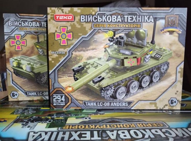 Конструктори лего військова техніка танк Гріффін Булат Леопард Мардер