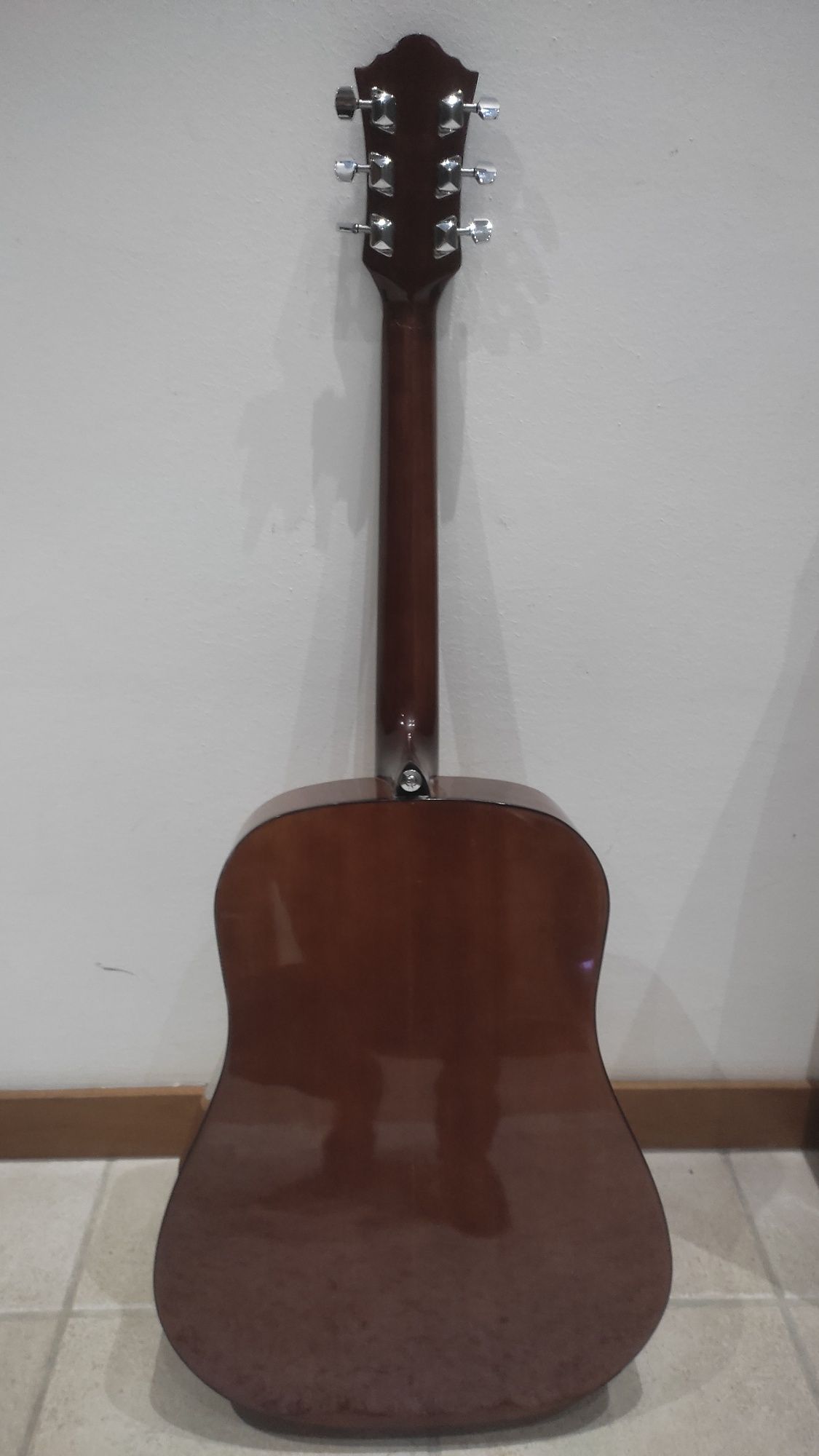 Guitarra Ibanez V50NPJ