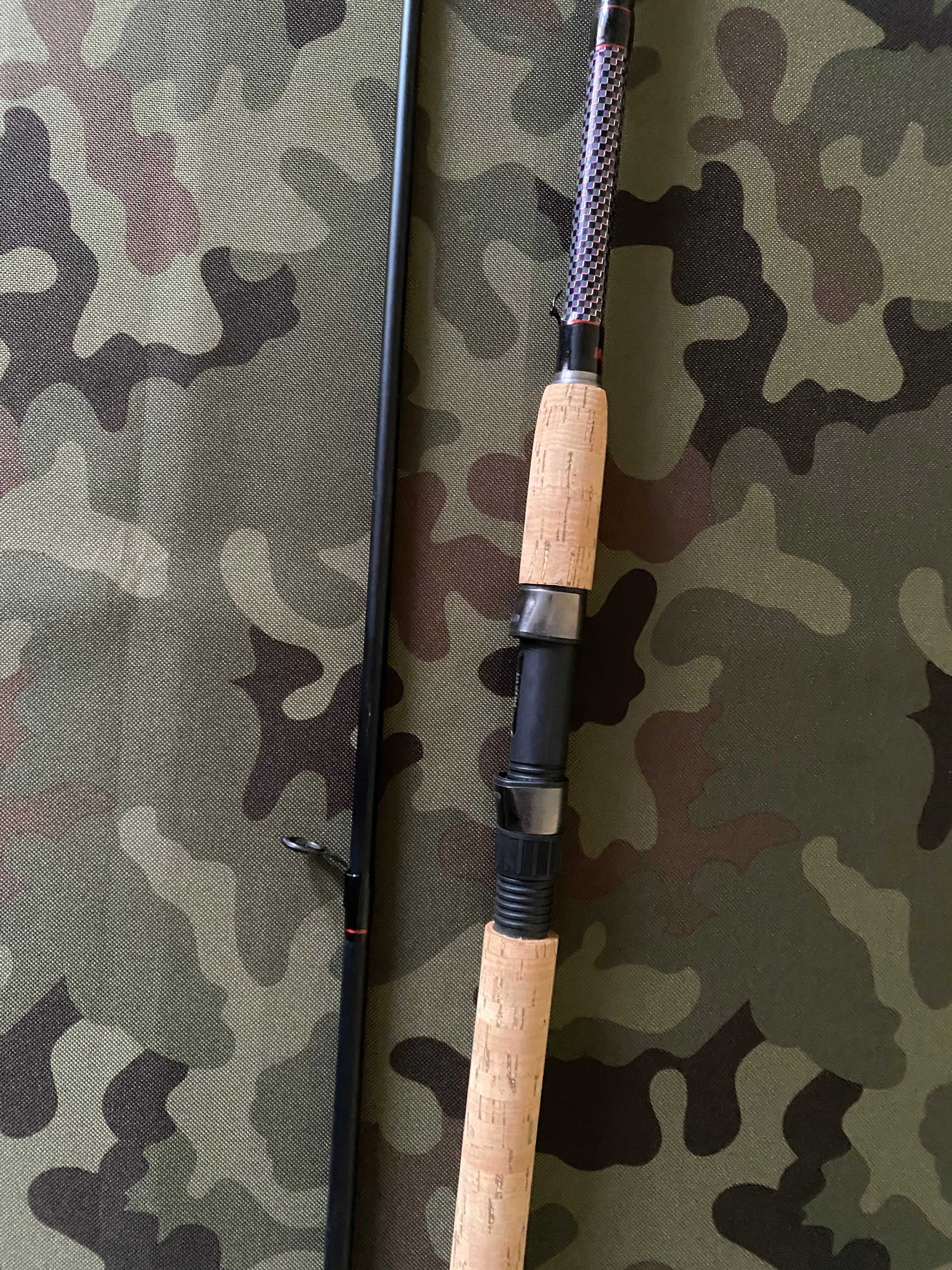 Wędka Jaxon Black Arrow Spinning 270cm-10-40g