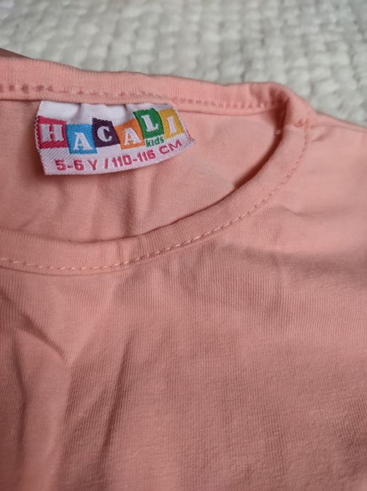 Футболочки для дівчинки