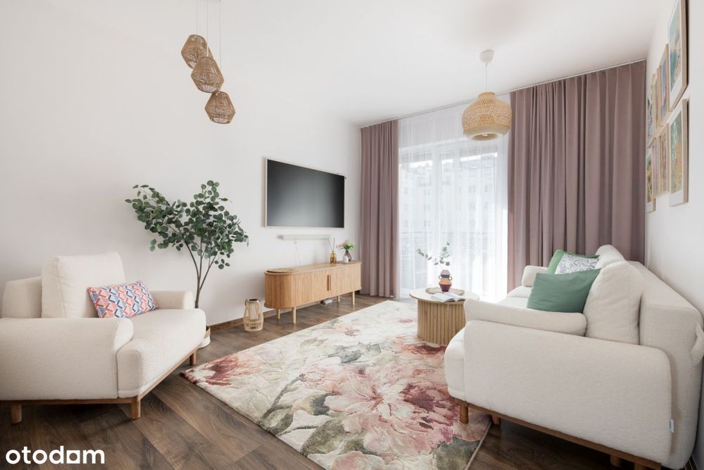 3 pokoje Osobna kuchnia Winda