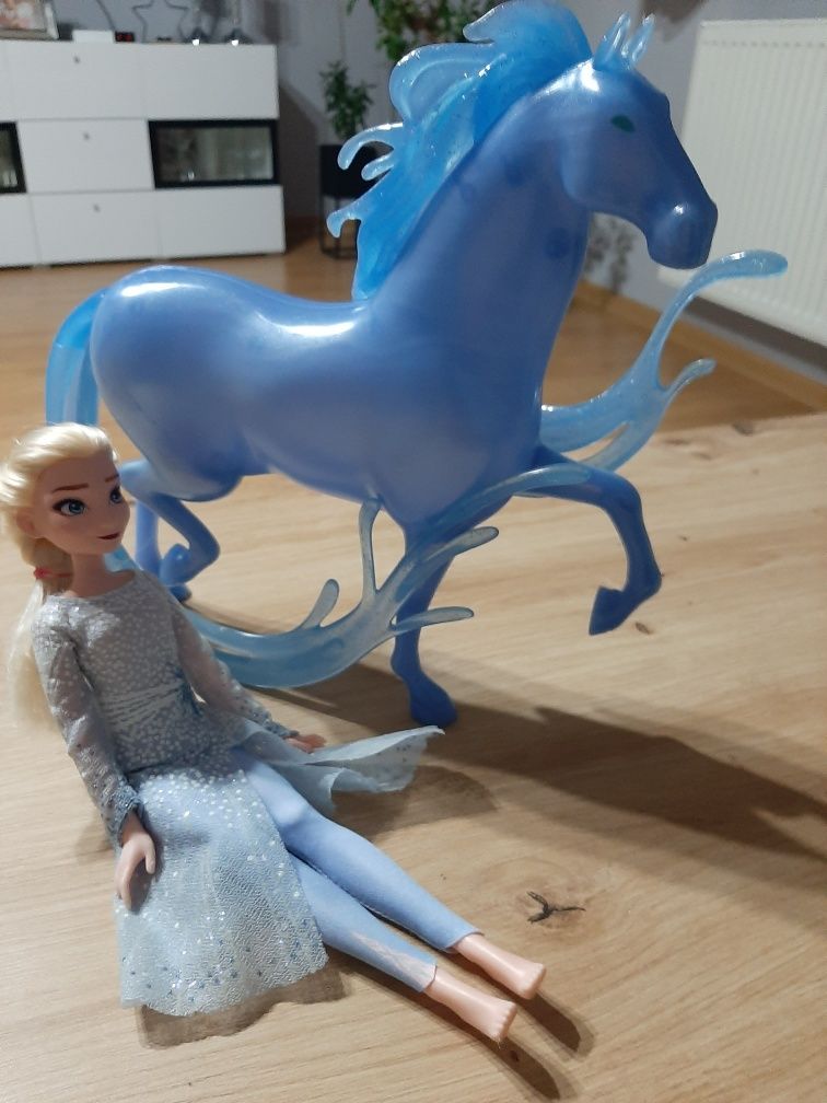 Lalka ELSA i koń FROZEN II