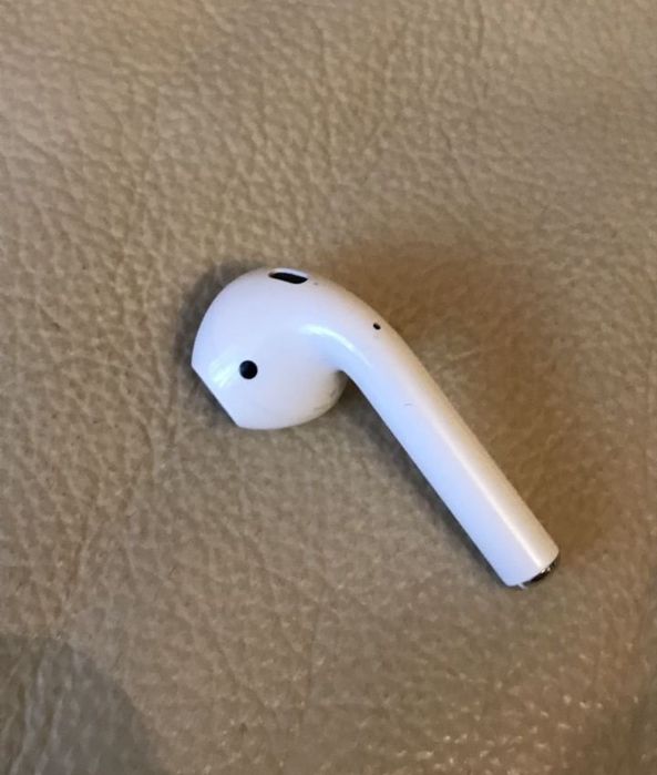 Airpods левый А2031 A2032 второе поколение