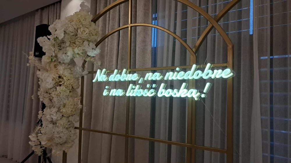 Napis Ledon Na Dobre Na Niedobre I Na Litość Boską Atrakcje Weselne
