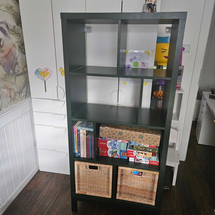 Kallax Ikea ciemnozielona