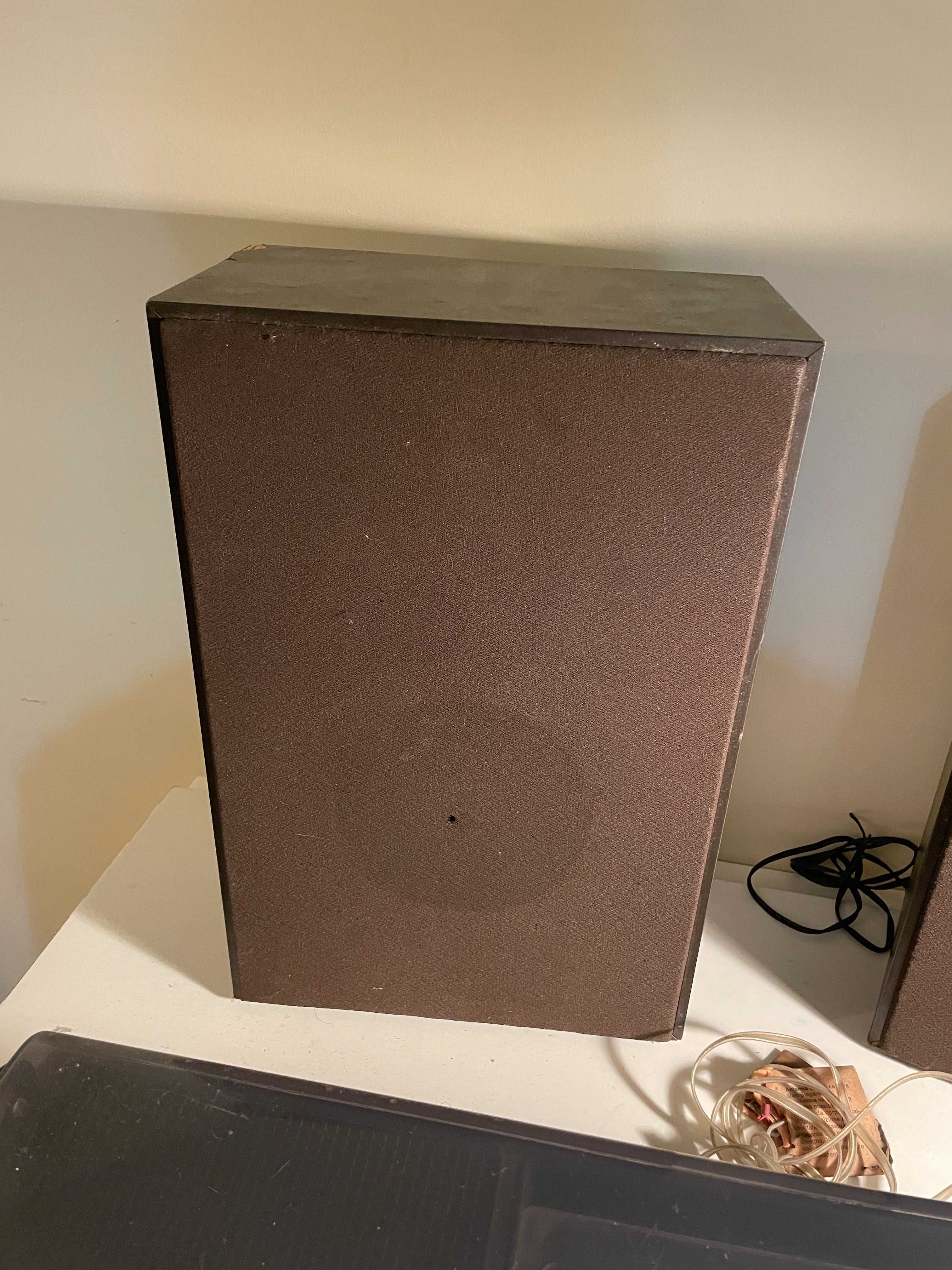 Gira discos Grunding Studio 3010