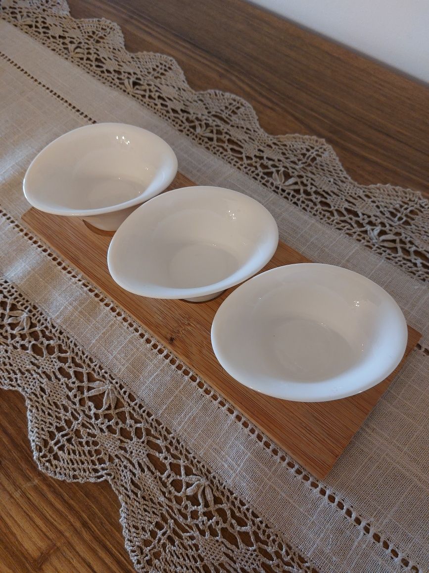 Conjunto de taças para molhos