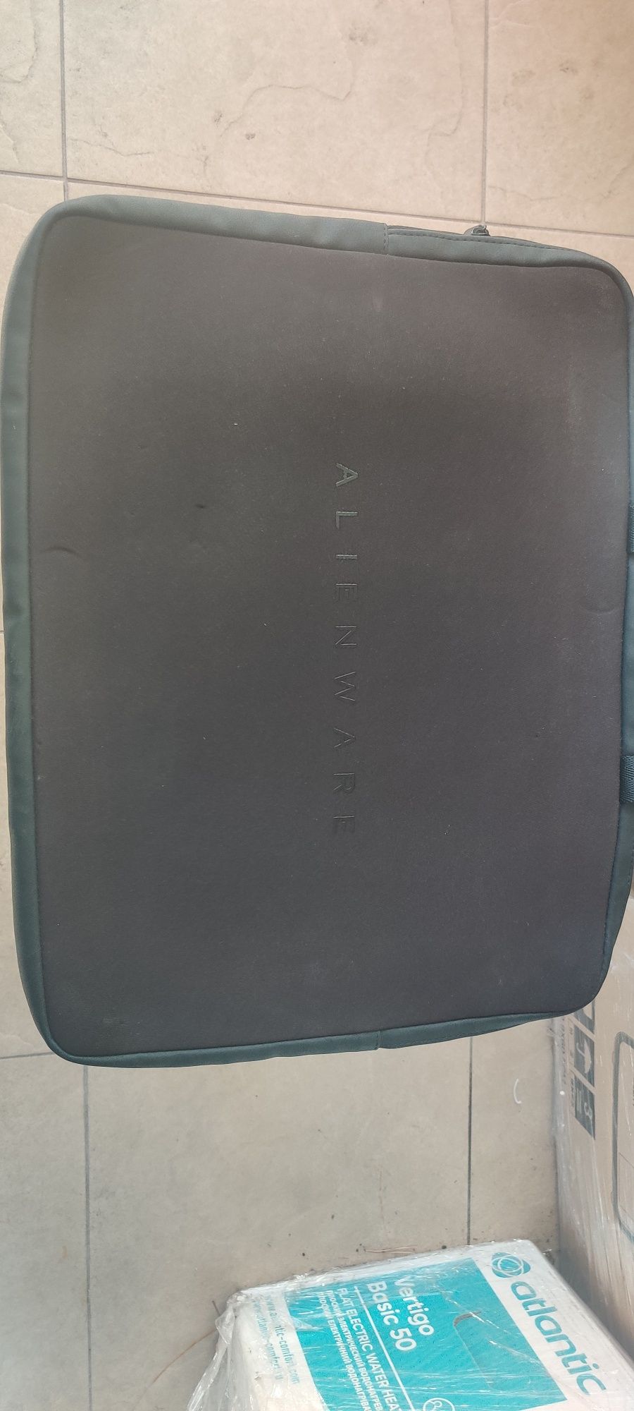 Чохол для ноутбука 17" Dell Alienware Vindicator