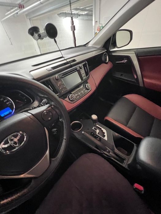 Продам автівку TOYOTA RAV 4