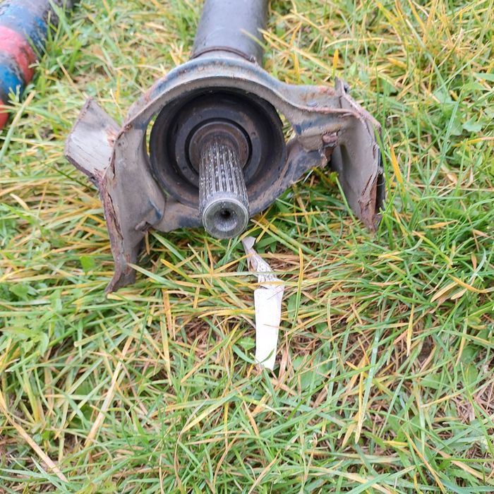 Продам кардан мерседес 124