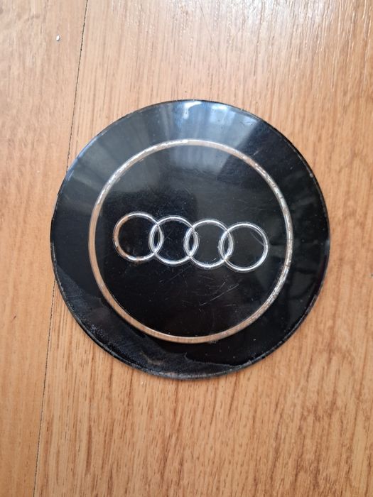 Logo audi do dekielków 80 B4