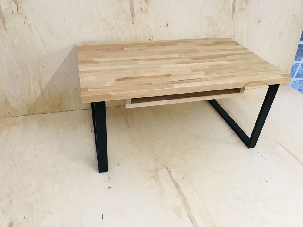 Stół z  blatem z litego drewna LOFT