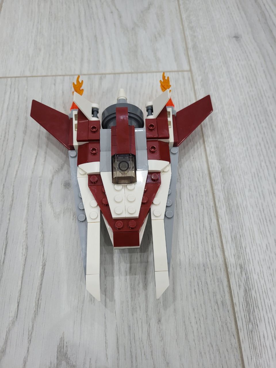 Конструктор LEGO Футуристический самолет (31086)