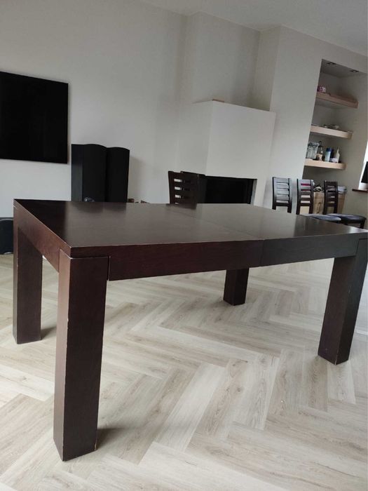 Stół rozkladany fornirowany i stolik kawowy