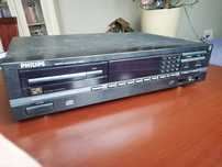 Odtwarzacz Philips CD 824 CDM 4/19