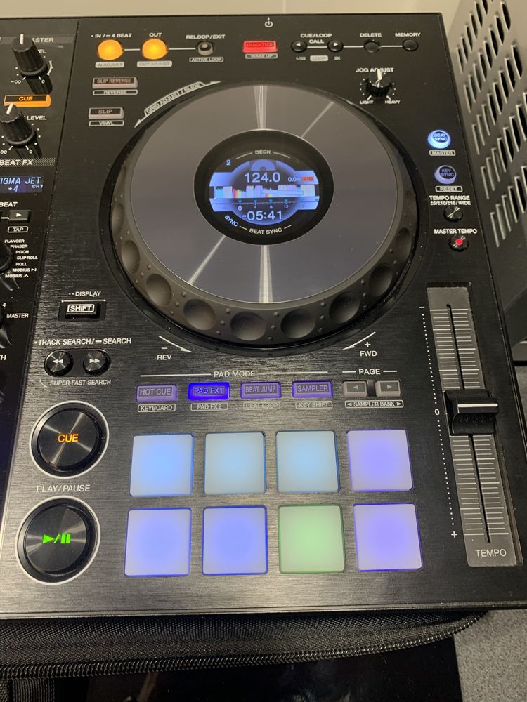 Pioneer DDJ-800 +SoftCase