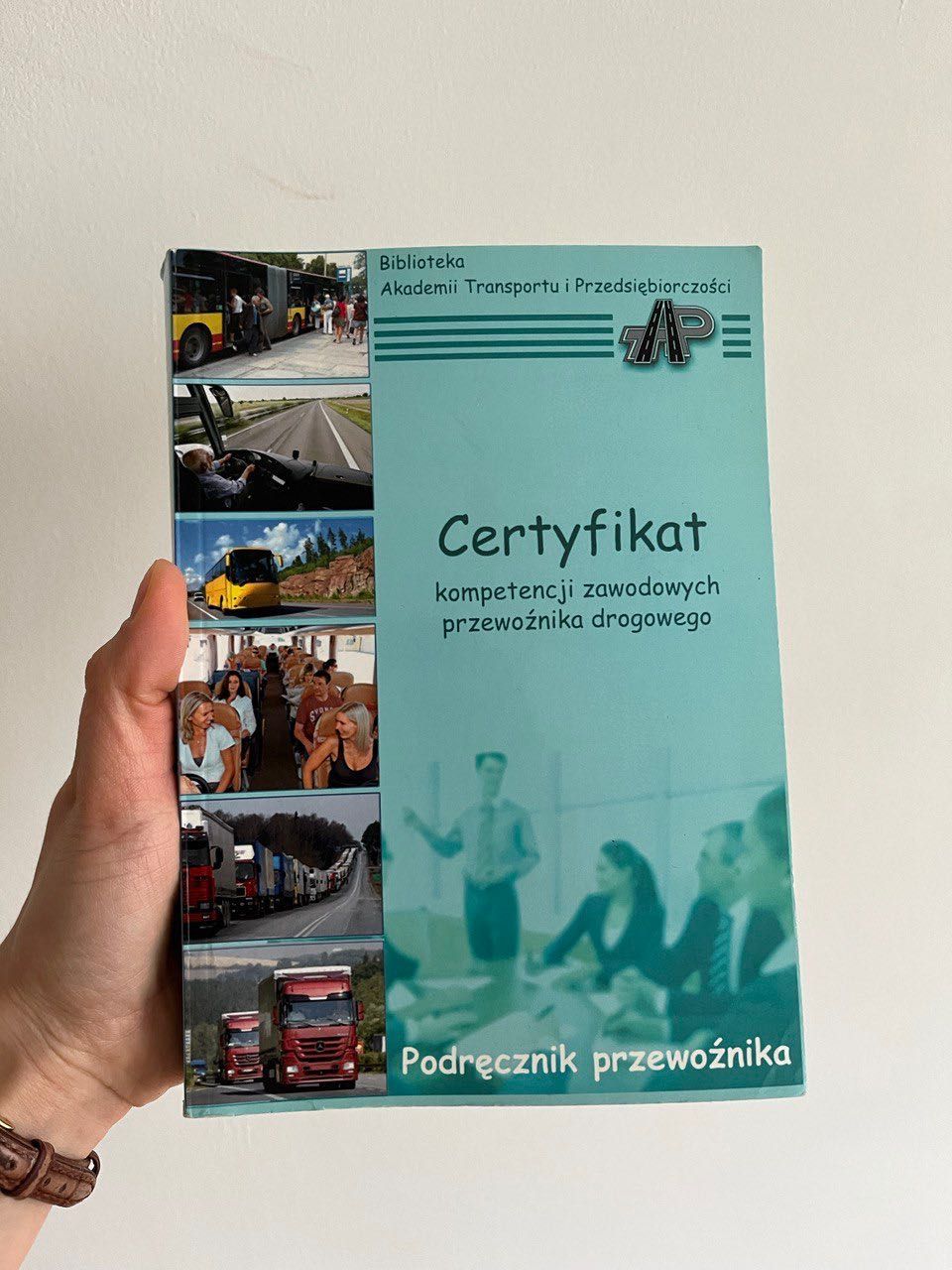 Książka certyfikat kompetencji zawodowych przewoźnika drogowego