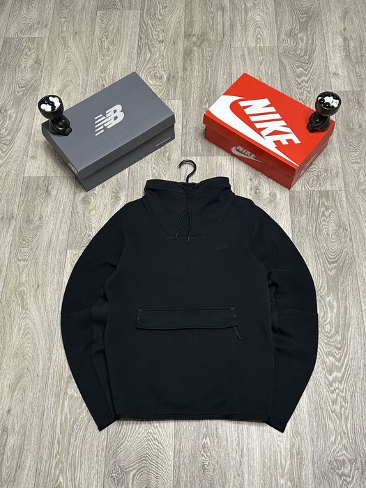 толстовка Nike Tech Fleece с воротником-трубой и карманом-кенгуру