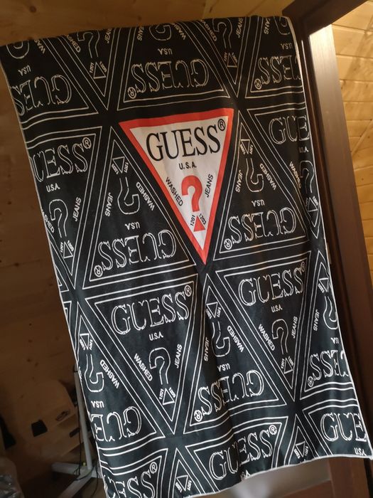 Guess ręcznik koc