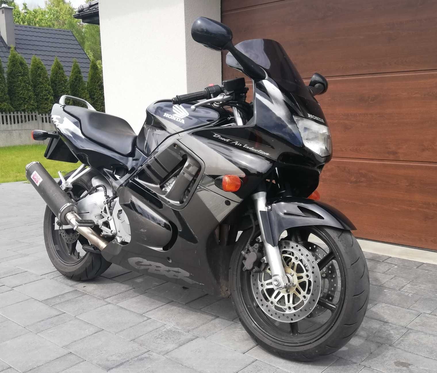 Honda CBR 600 F3