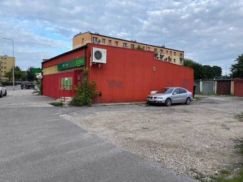 Budynek handlowo-usługowy