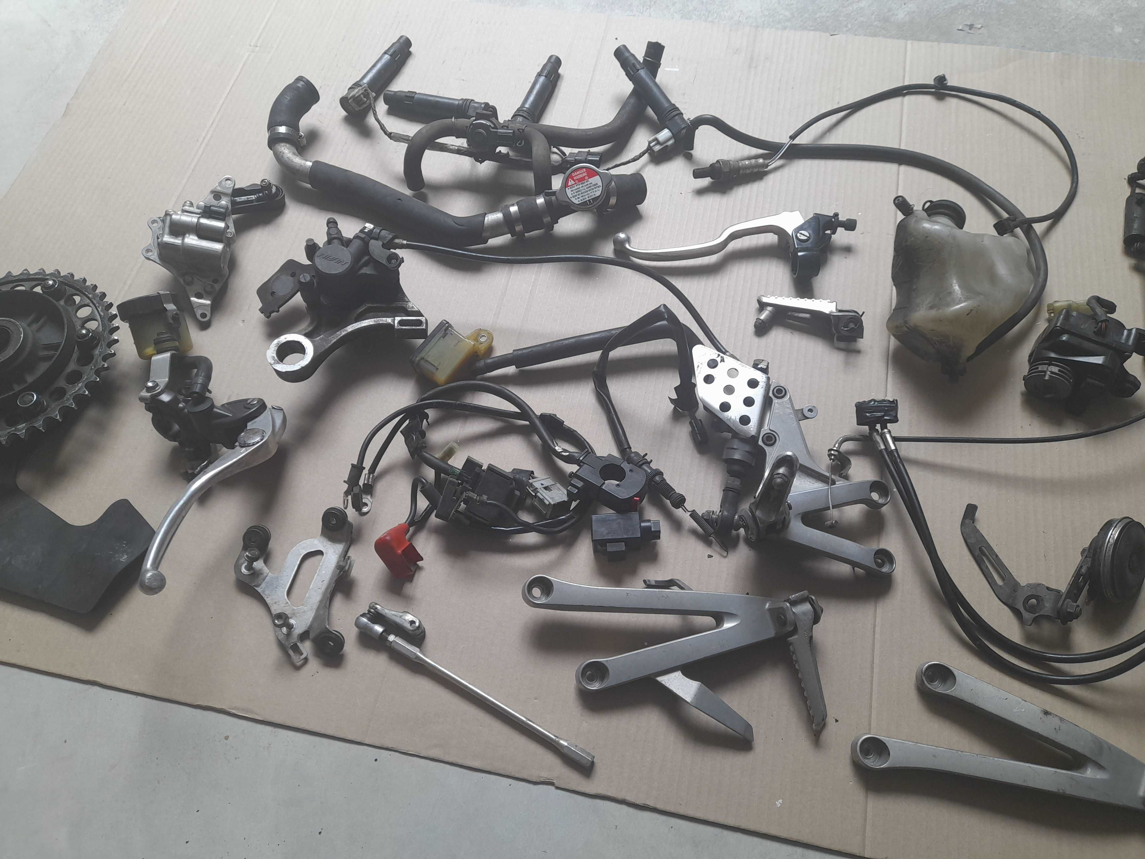 Material cbr 600rr