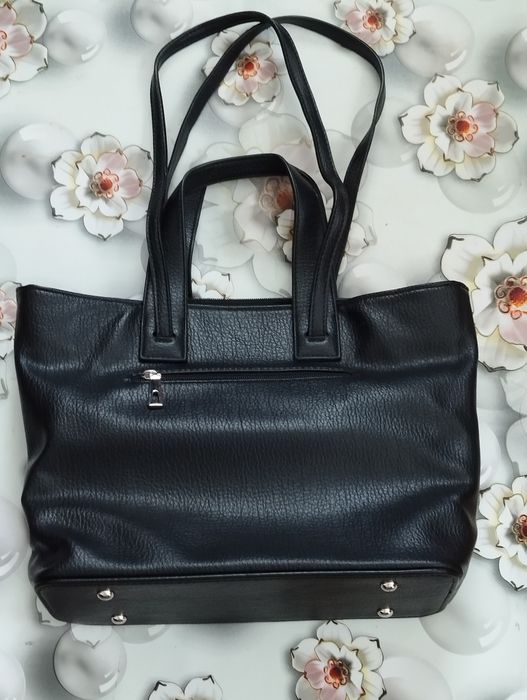 Нова жіноча сумочка.