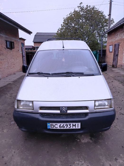 Продам авто сітроен джампі