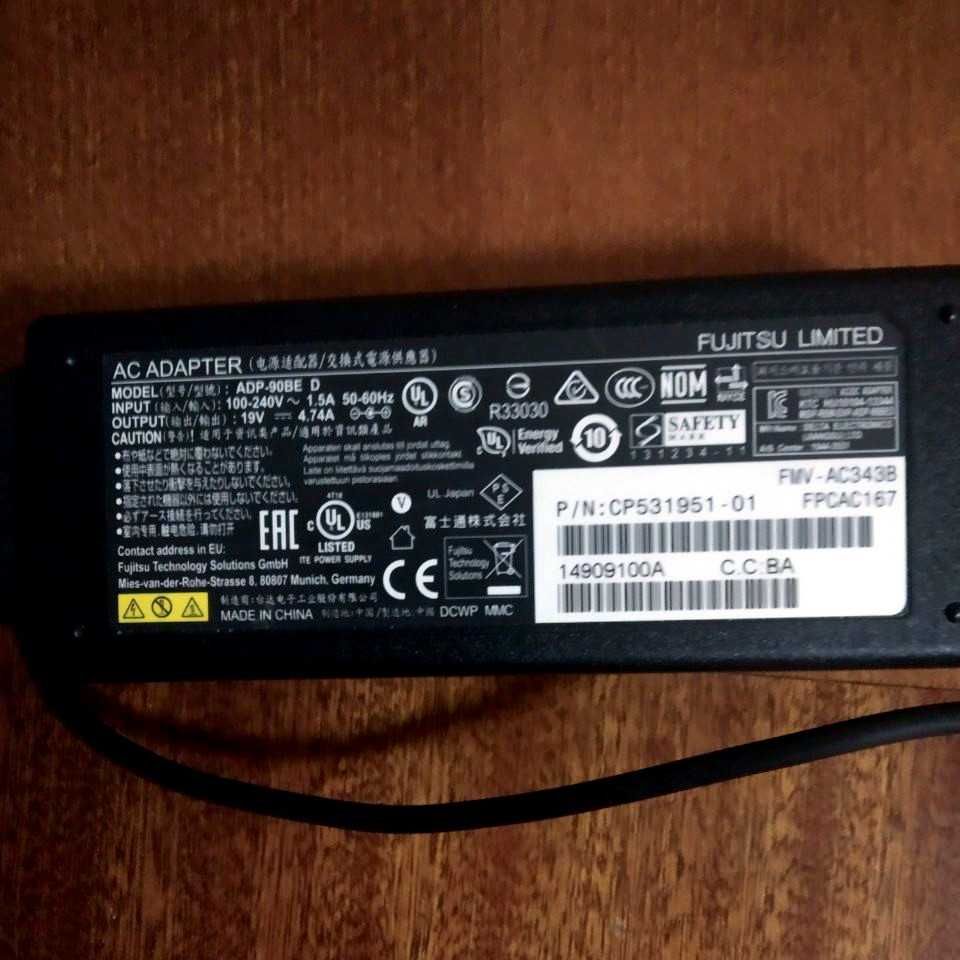 Блок живлення ноутбука 19В 90Вт Fujitsu Lenovo Asus Acer Dell, зарядка