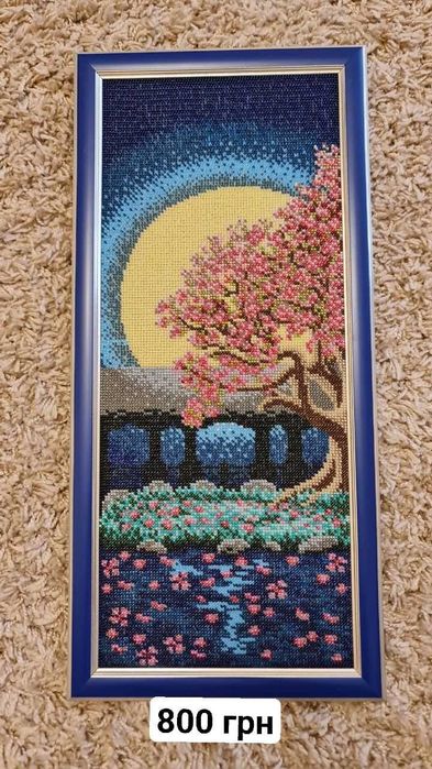 Картини, вишиті бісером у рамках
