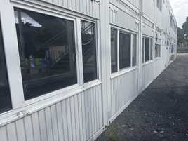 Zesraw kontenerow biurowych 6mx7,5m
