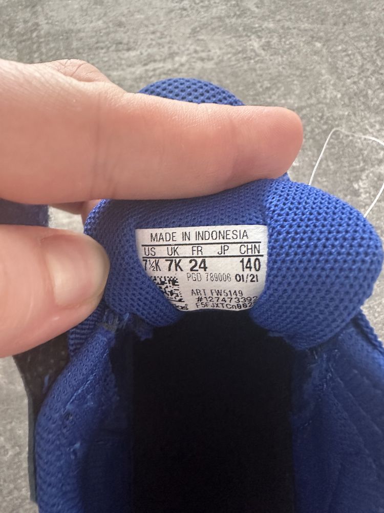 Śliczne nowe buty marki Adidas, rozmiar 24