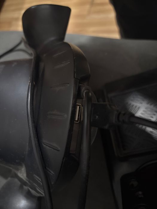 Руль для пк,ноутбука в гарному стані тільки протерти від пилу