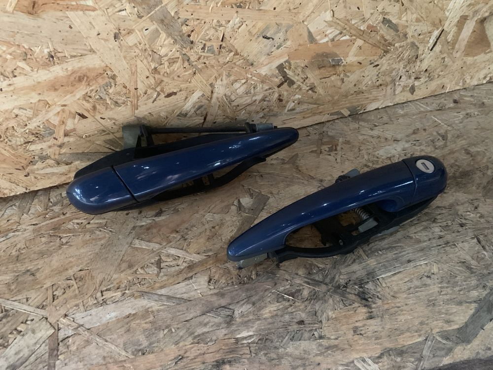 Klamka zewnetrzna drzwi lewa prawa BMW e46 lift topasblau