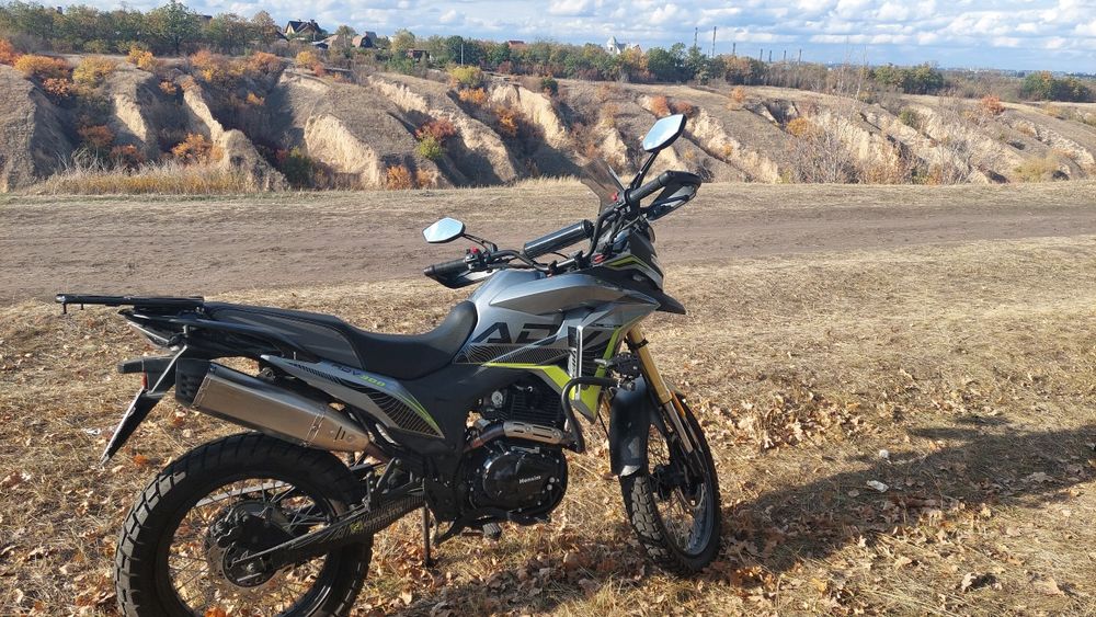 Мотоцикл Hensim ADV 300
