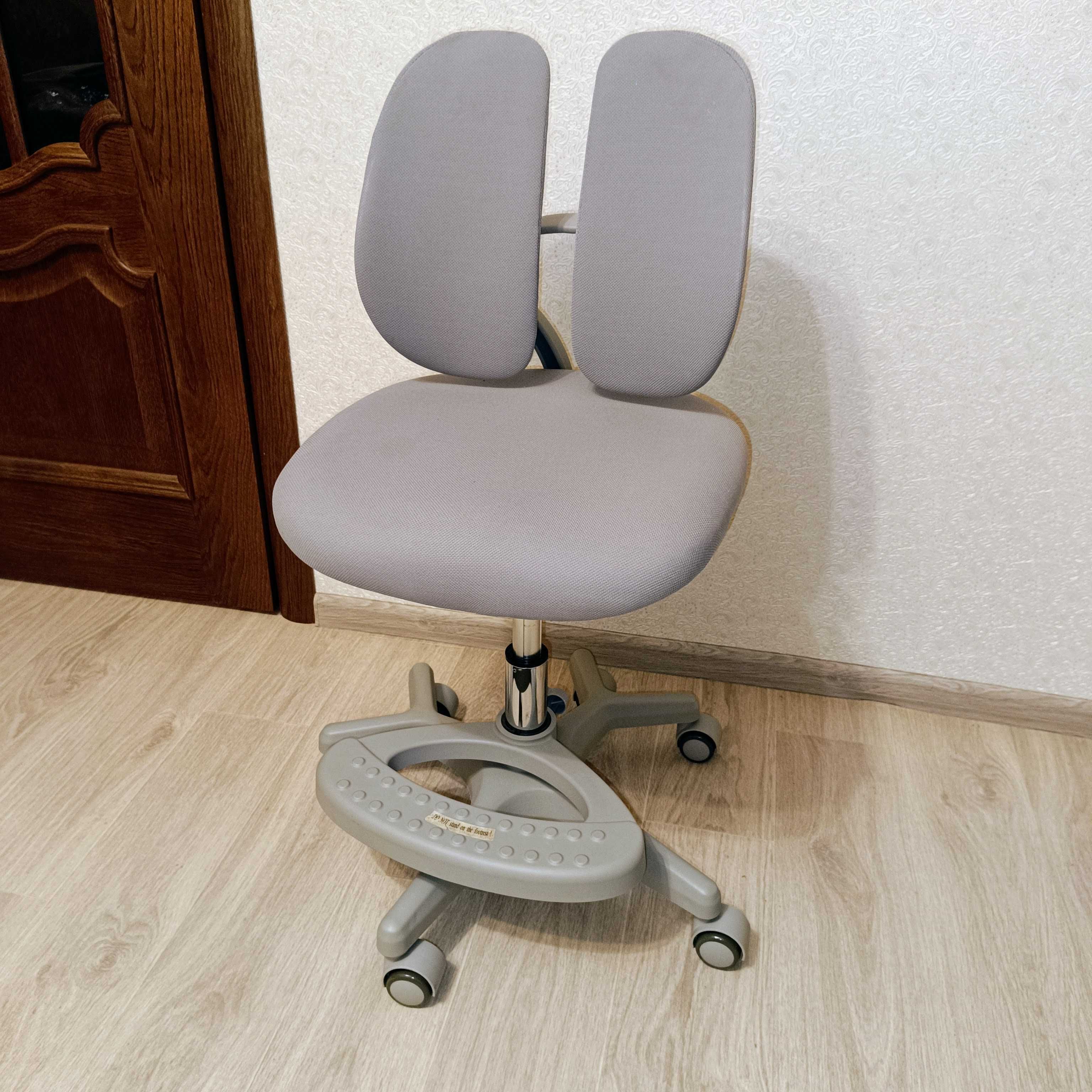 Подростковое ортопедическое кресло FunDesk Grey