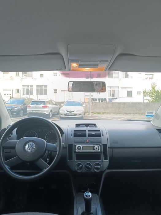 Polo 2005 1.2 com 77 mil rodados
