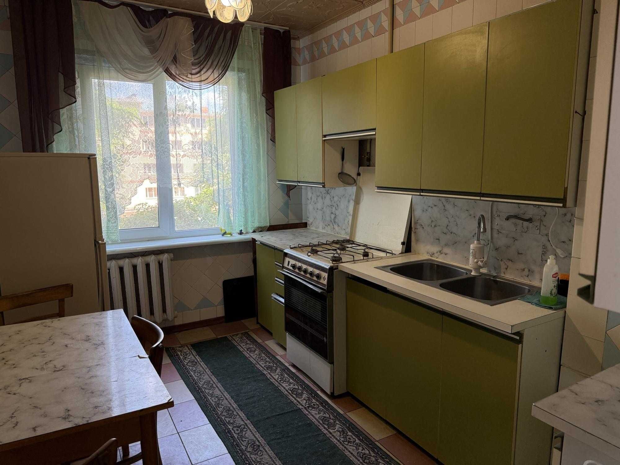 Продам 3-х ком. квартиру на Таирова. Улица Ак. Королева.