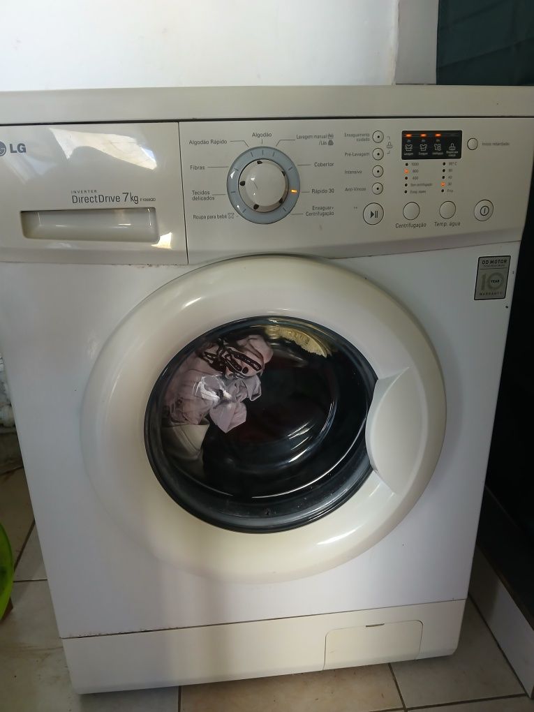 Maquina de lavar e centrífugar