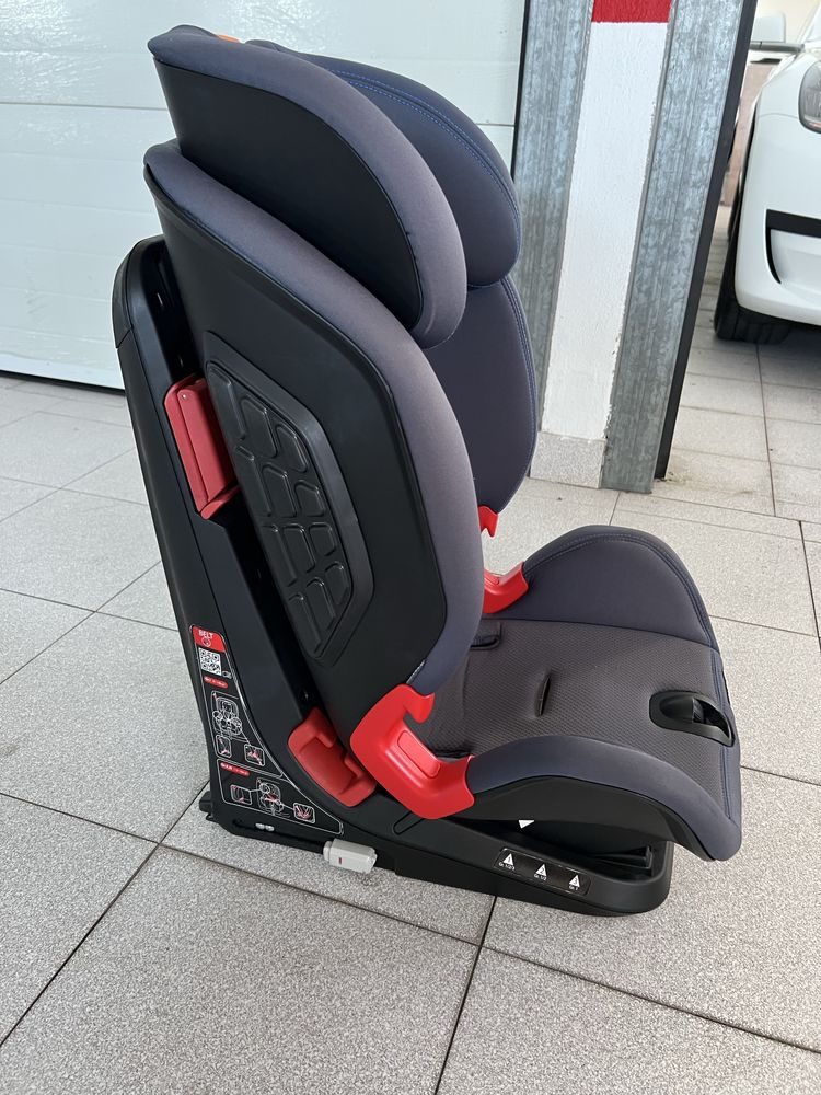 Cadeira auto - chicco akita fix -1/2/3